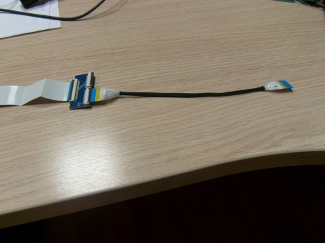 Connect NAND clips - connect NAND flatcable to Y-subboard.jpg