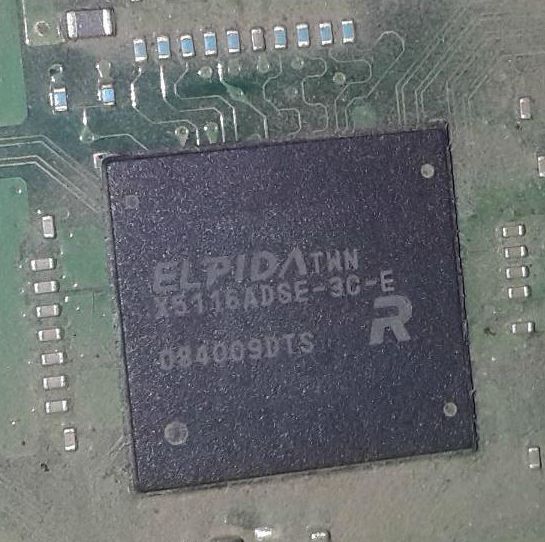 File:Elpida X5116ADSE-3C-E (top view).jpg