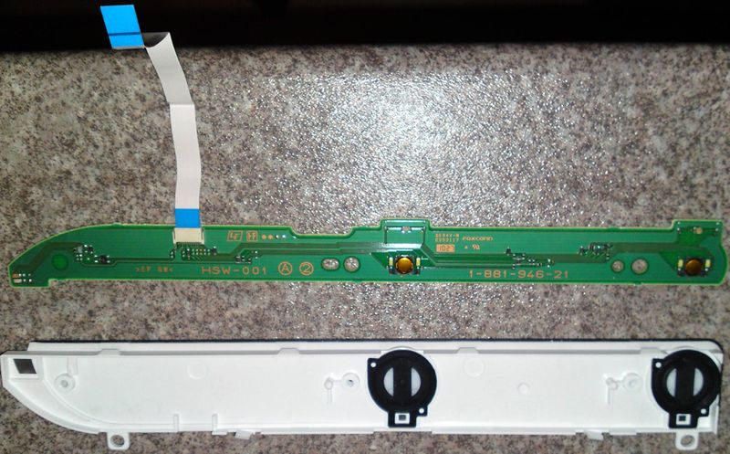 File:Power Eject board HSW-001 (PCB with ribbon cable, top view).jpg