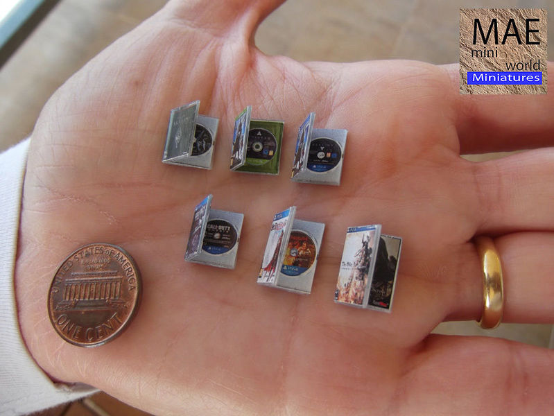 File:MAE - Mini world - miniatures.jpg